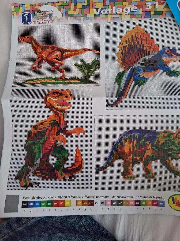 Ministeck dinosaurier, Ophalen