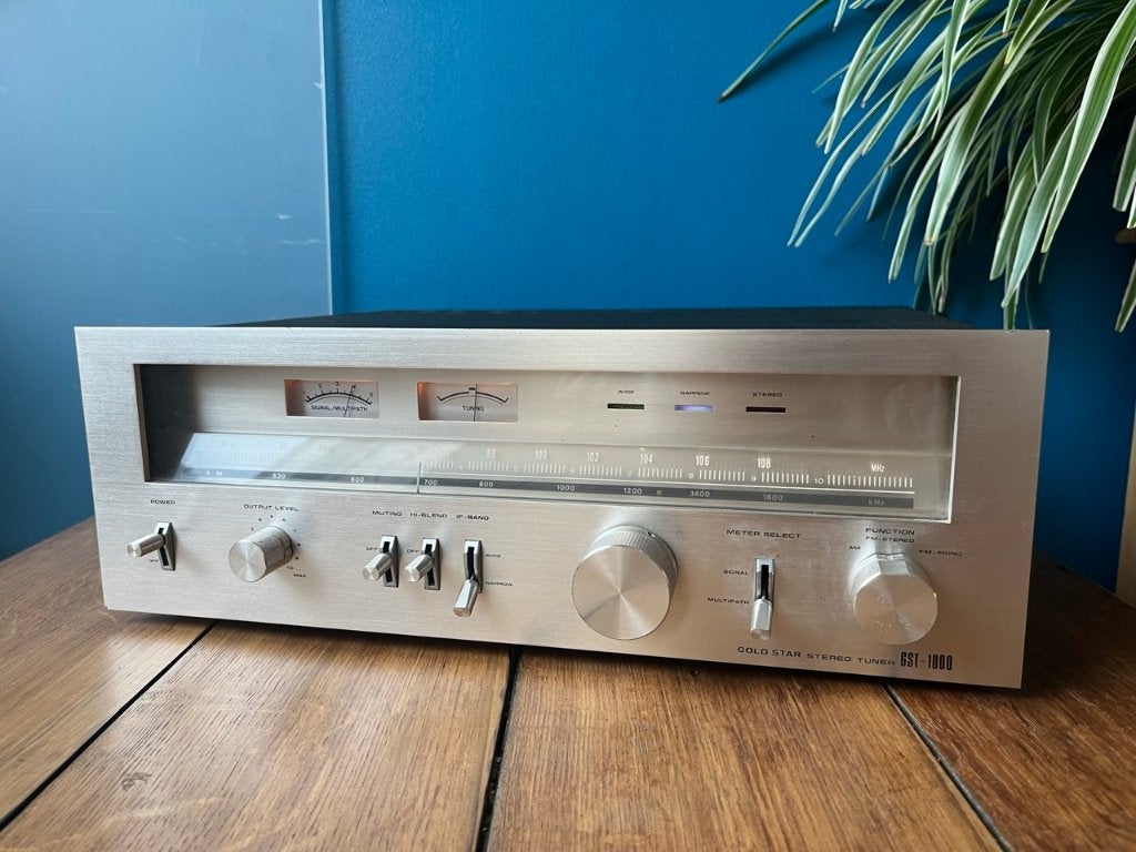 Tuner Hi-Fi - Gold Star GST-1000, Audio, Tv en Foto, Tuners, Ophalen of Verzenden, Gebruikt, Analoog