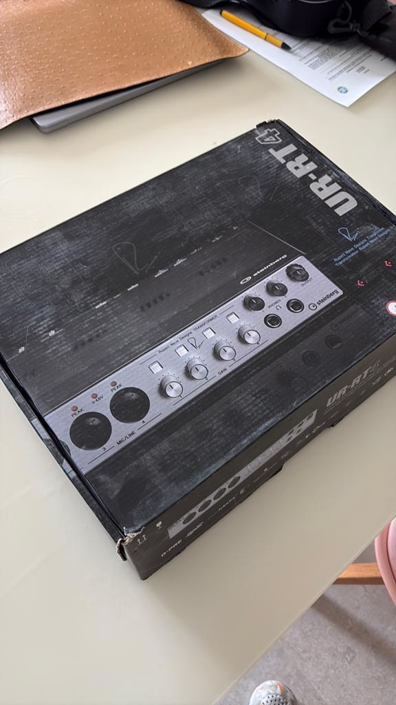 Steinberg UR RT4 Rupert Neve interface, Muziek en Instrumenten, Midi-apparatuur, Ophalen, Zo goed als nieuw
