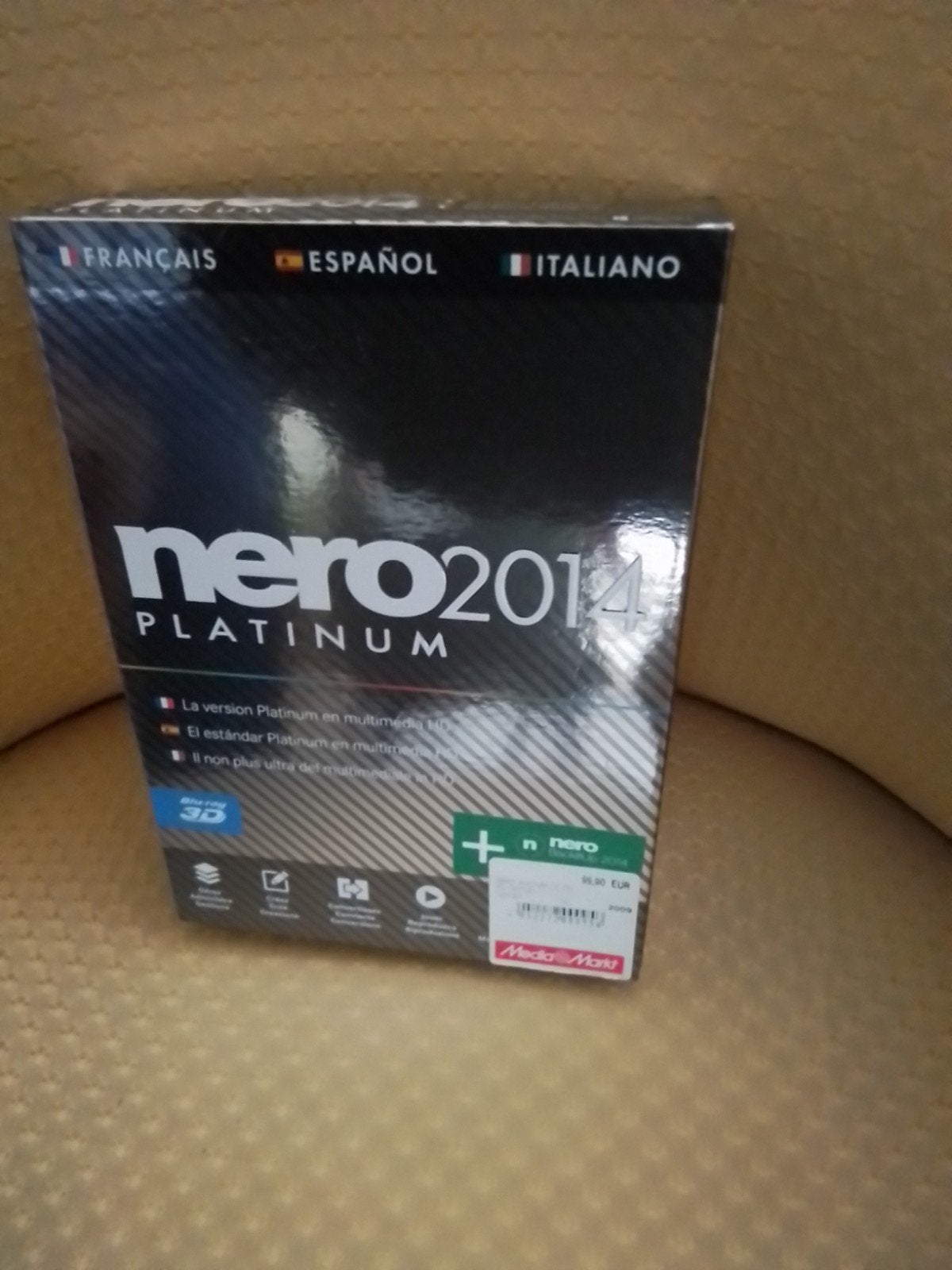 Nero 2014 platinium, Enlèvement