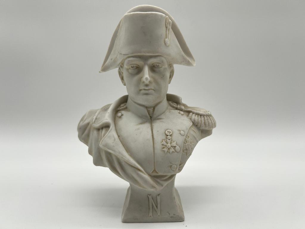 Buste en biscuit de Napoléon, Antiquités & Art, Antiquités | Porcelaine, Enlèvement ou Envoi
