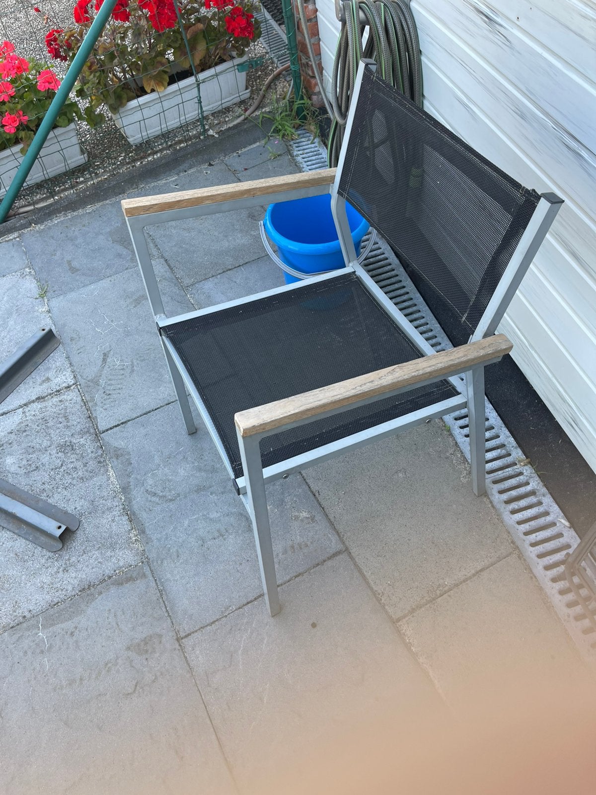 Te koop tuinmeubelen, Ophalen, 4 zitplaatsen, Gebruikt, Aluminium