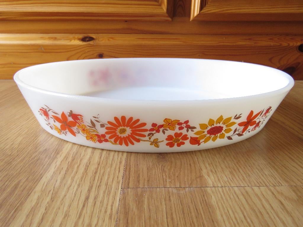 vintage arcopal grand plat ovale pour le four motifs flore, Enlèvement ou Envoi, Comme neuf, Récipient(s)