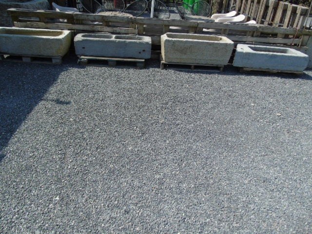 dienblad of trog in blauwe steen, plantenbak, goede keuze!!, Tuin en Terras, Bloembakken en Plantenbakken, Gebruikt, Steen, Balkon