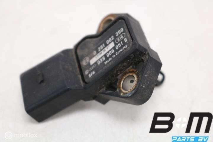 Druksensor VW Golf 5 5drs 1.4 TSI 038906051B, Gebruikt