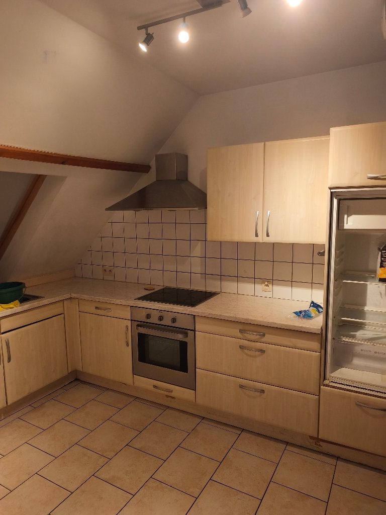 Uitgeruste keuken om gratis te komen ophalen, Ophalen, Gebruikt, U-keuken, Overige kleuren