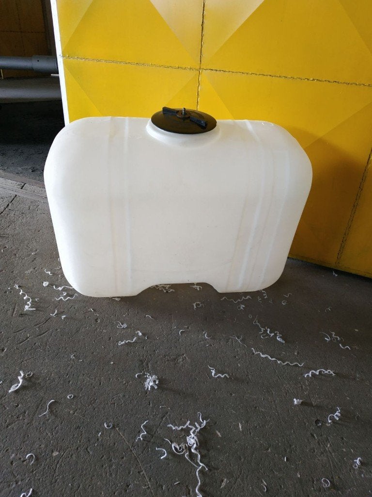 SPRAYER TANK MOULD ROTO 500LT 3000€, Hobby en Vrije tijd, Modelbouw | Auto's en Voertuigen, Verzenden, Gebruikt, Tank