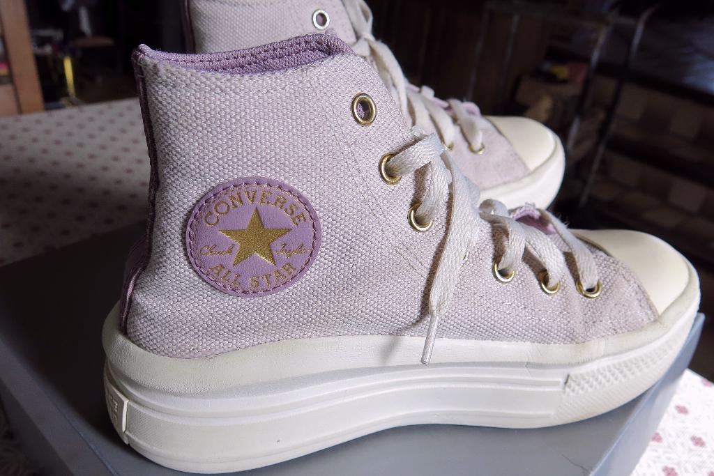 Baskets Converse, pt 34, excellent état, Enfants & Bébés, Converse, Enlèvement ou Envoi, Utilisé, Chaussures