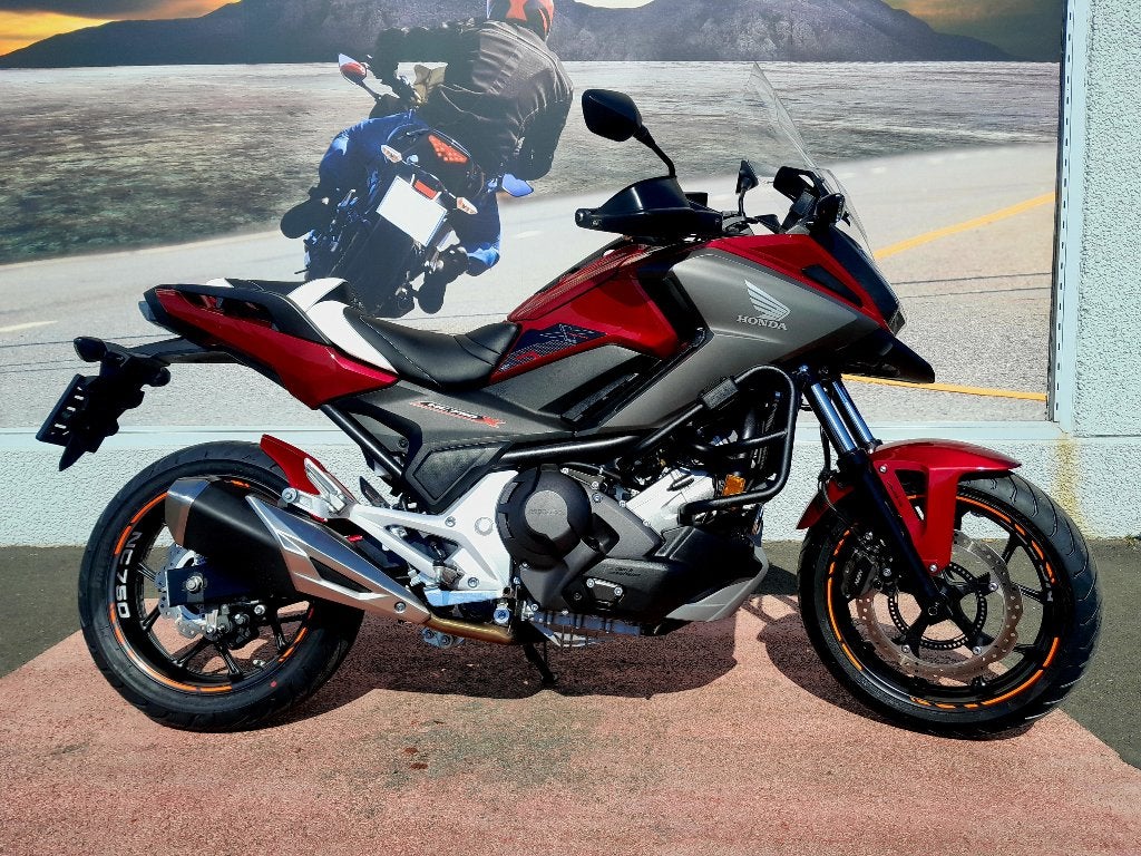 HONDA NC750X DCT Garantie 1 ou 2 ans MOTOSD, Entreprise, Occasion, Plus de 35 kW, 2 cylindres