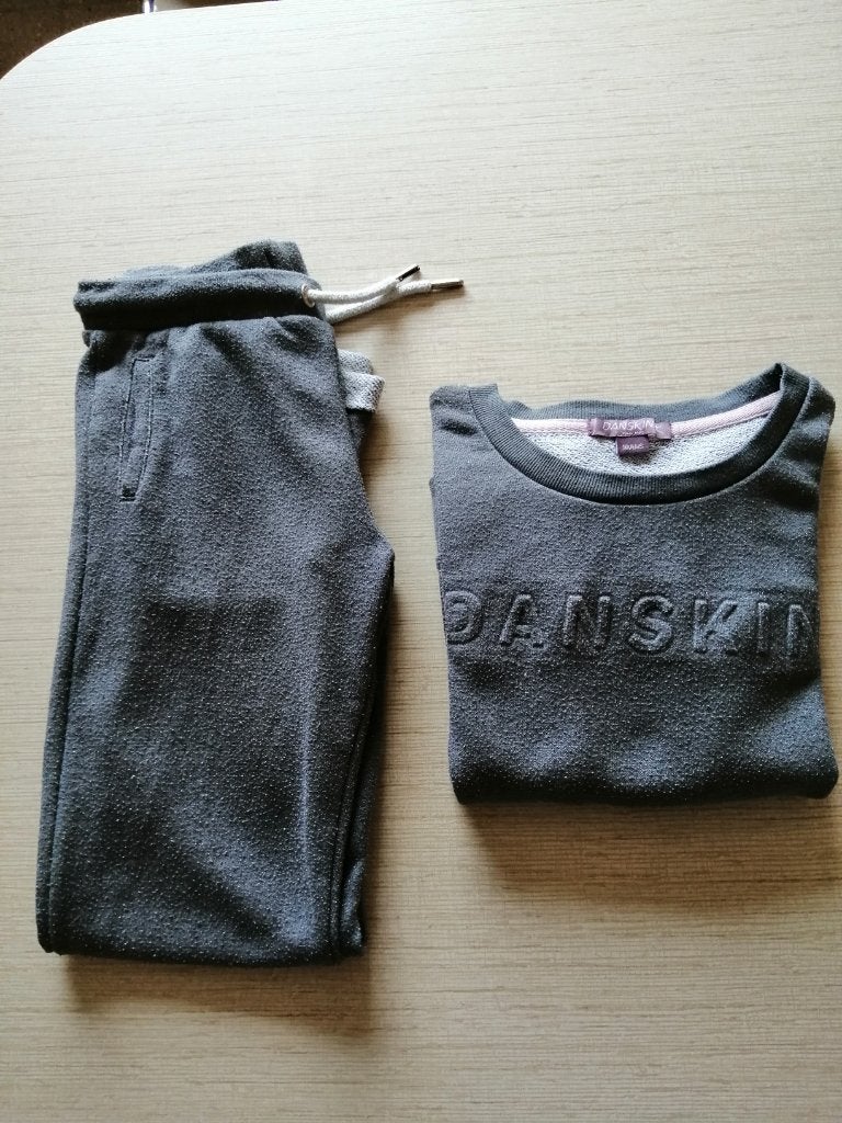 joli survêtement Danskin taille 10 ans, Enlèvement ou Envoi, Ensemble, Danskin, Utilisé