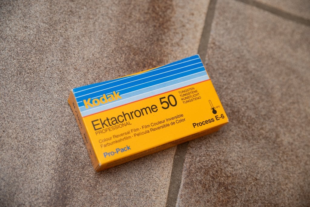 Kodak Ektachrome 50 in 120 per 5, Info@fotografie-meurs.be, Compact, Ophalen of Verzenden, Zo goed als nieuw