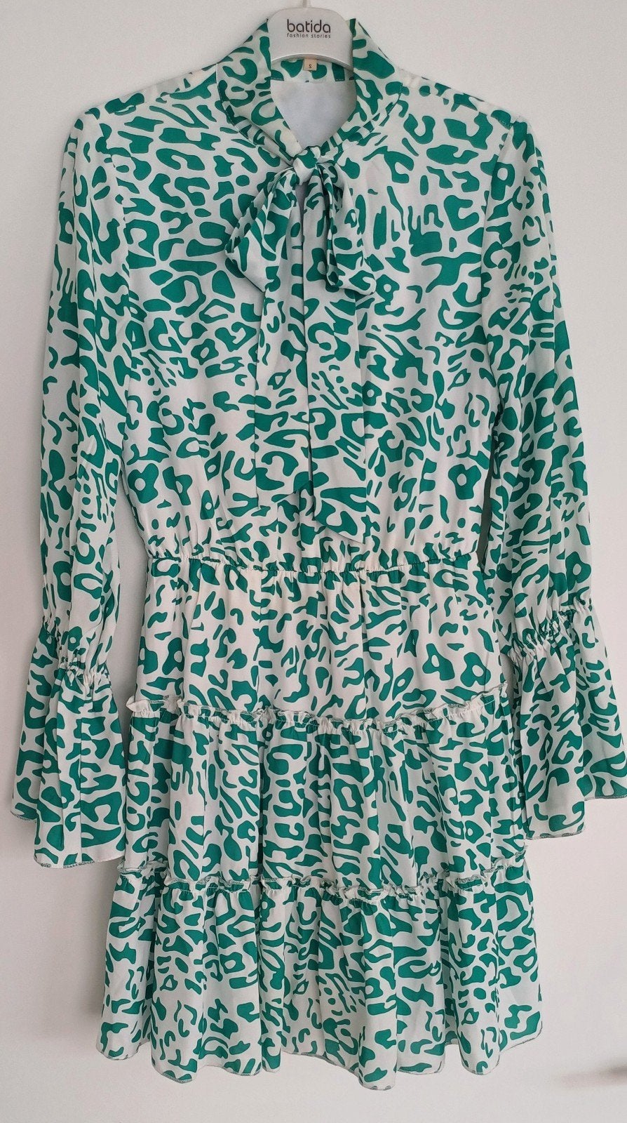 Kleedje in leopard groen/wit van Jacky Luxury maatje S, Kleding | Dames, Jurken, Ophalen, Overige kleuren, Zo goed als nieuw, Maat 36 (S)