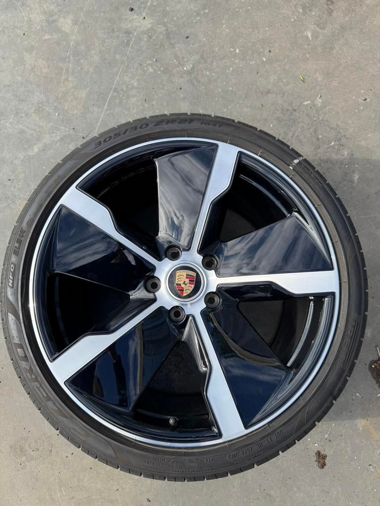 Porsche Taycan zomerbanden 21’’ Firelli, Ophalen, Zomerbanden