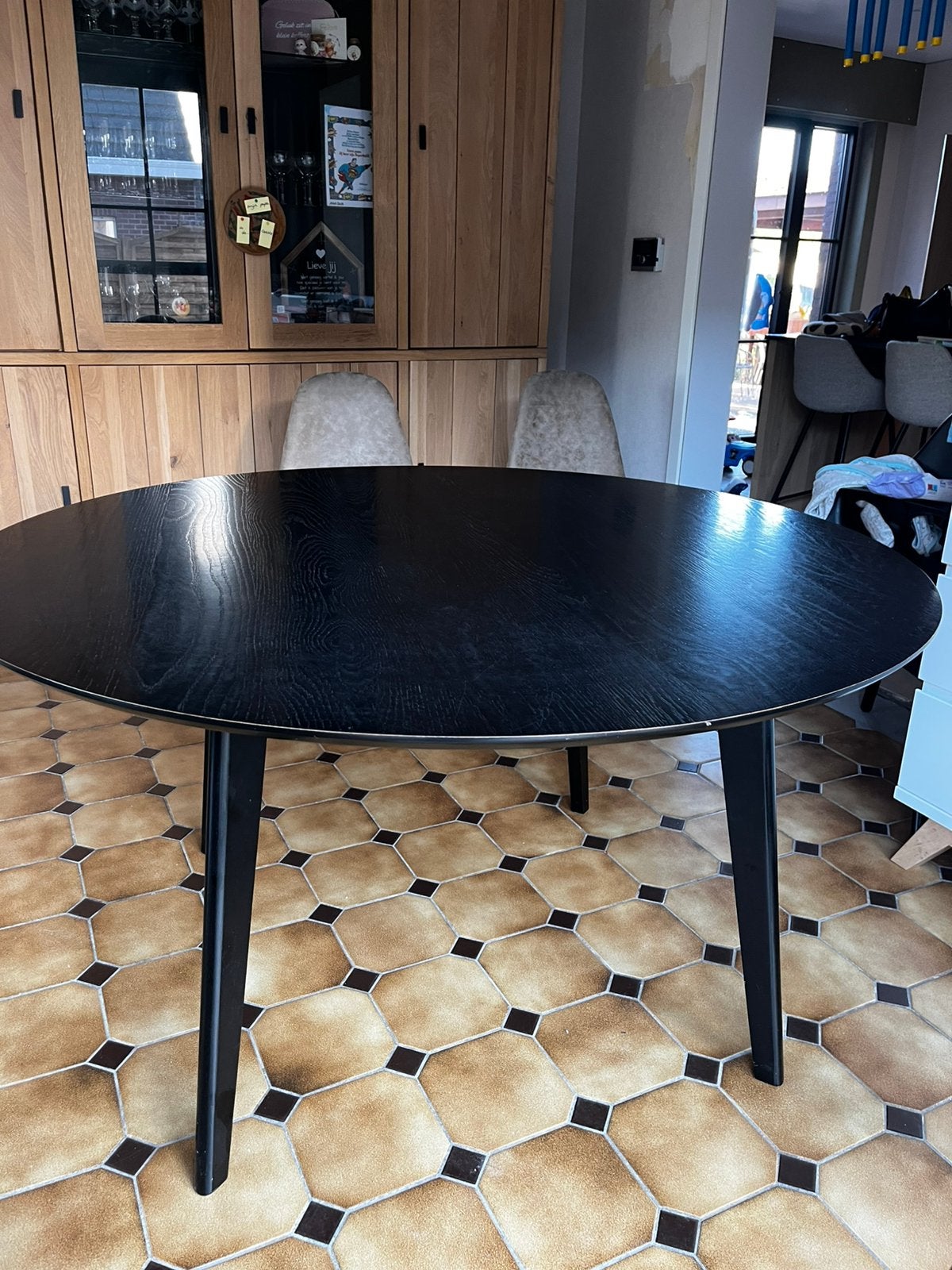 Koopje : zwarte ronde tafel 140cm diameter, Huis en Inrichting, Ophalen, Gebruikt, Rond, Industrieel landelijk modern