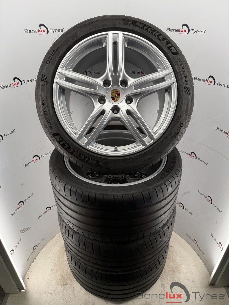 20'' origineel Porsche Panamera breedset 275/40 315/35 R20, Auto-onderdelen, Gebruikt, -, -, Banden en Velgen