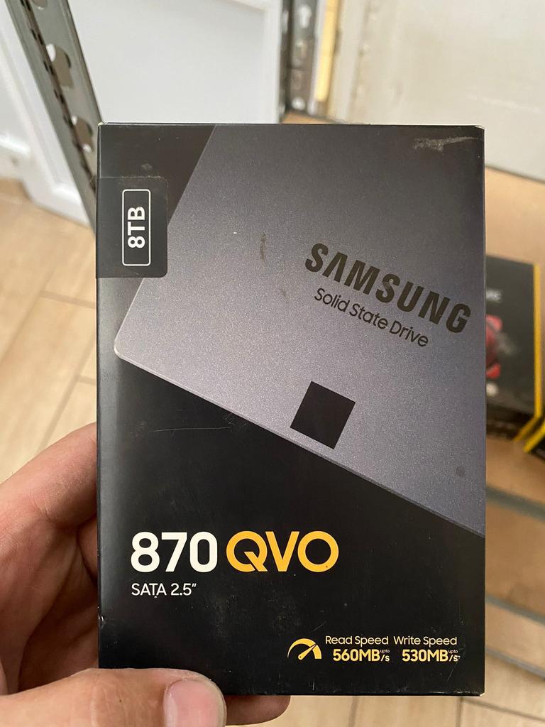 Ssd sata 8to neuf Samsung, Ophalen of Verzenden, Nieuw, SATA, SSD