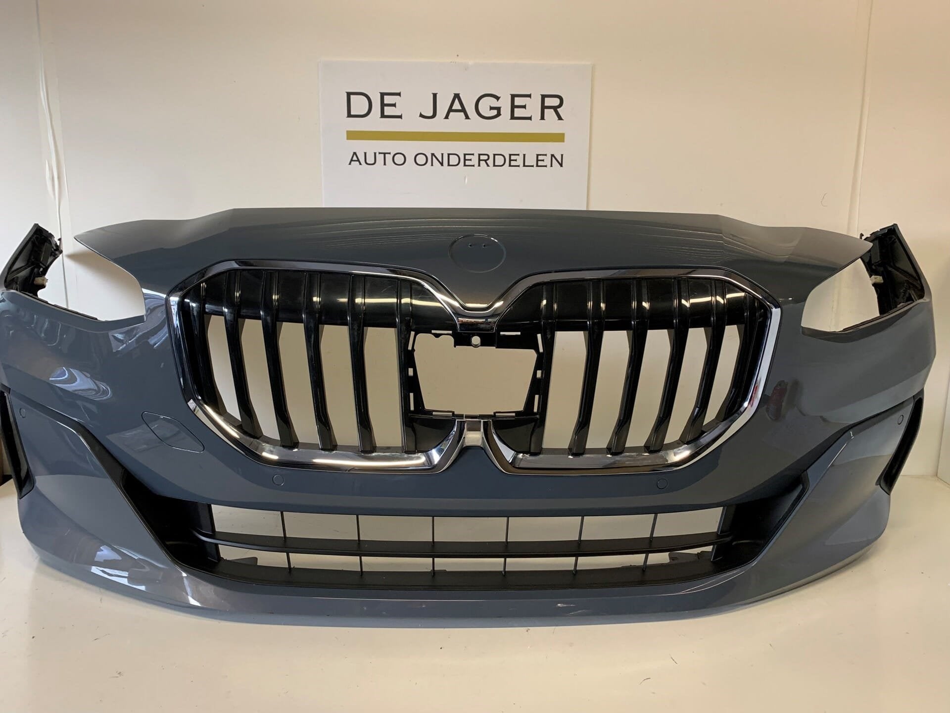 BMW 2 SERIE U06 ACTIVE TOURER VOORBUMPER BUMPER COMPLEET, Petuelring 130
80788  Munich, DE, Gebruikt, Voor, Info@bmw.de