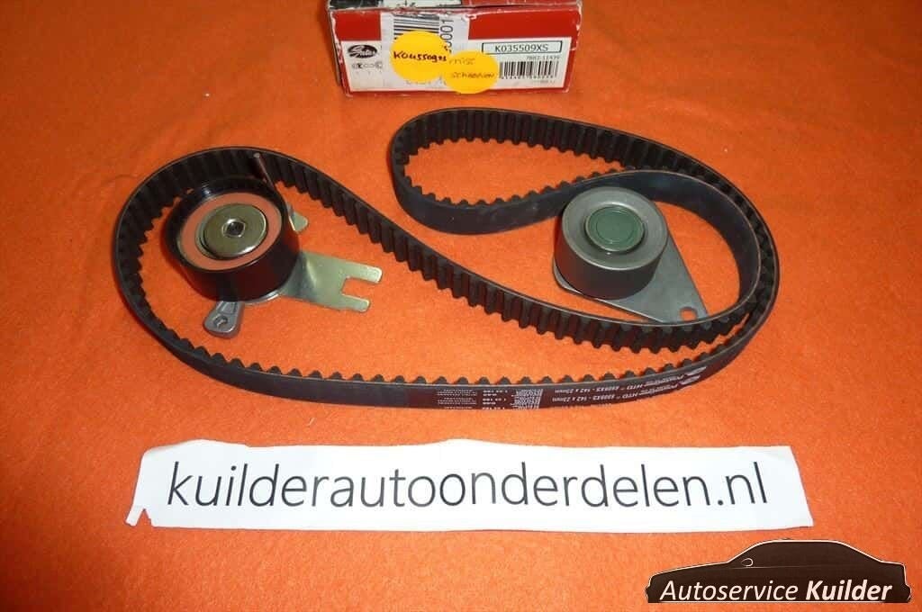 Distributieset Ford Kuga S-MAx Focus RS Volvo XC70 XC90 2,5, Neuf, -, -, Enlèvement ou Envoi