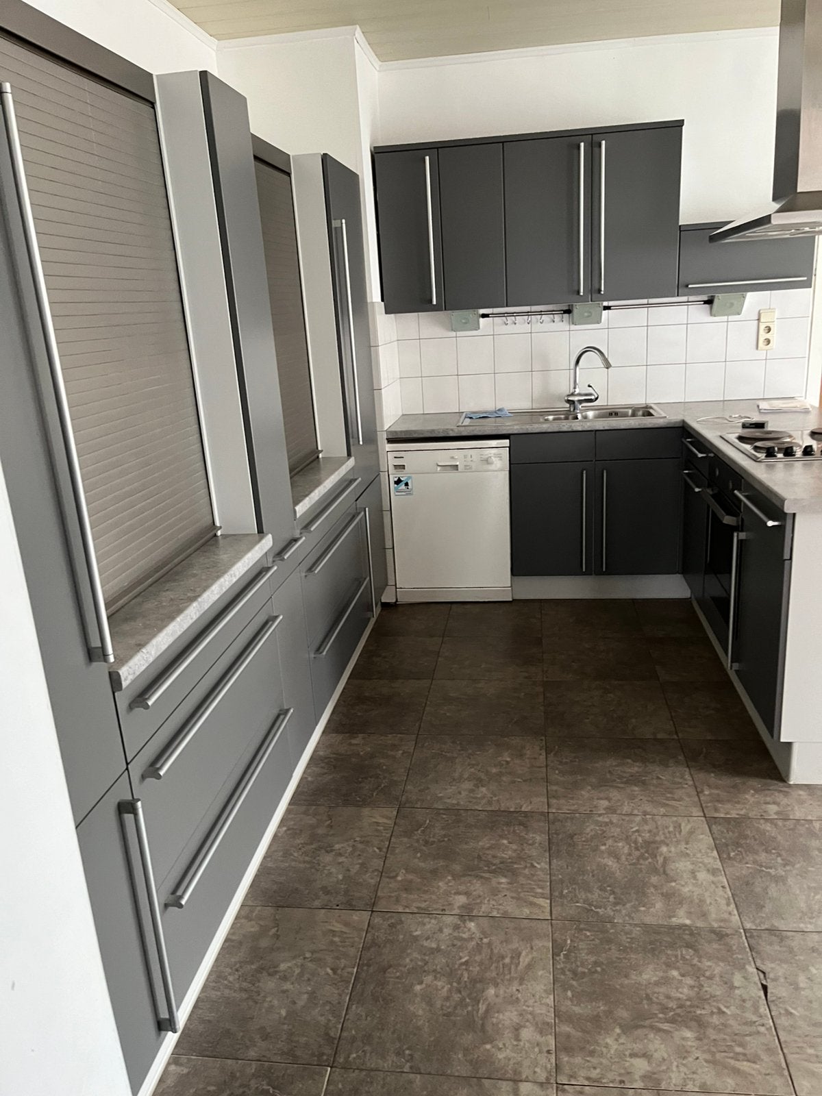 HUIS TE HUUR IN ST-KAT-WAVER(MECHELEN), Tussenwoning, 5 kamers, Mechelen
