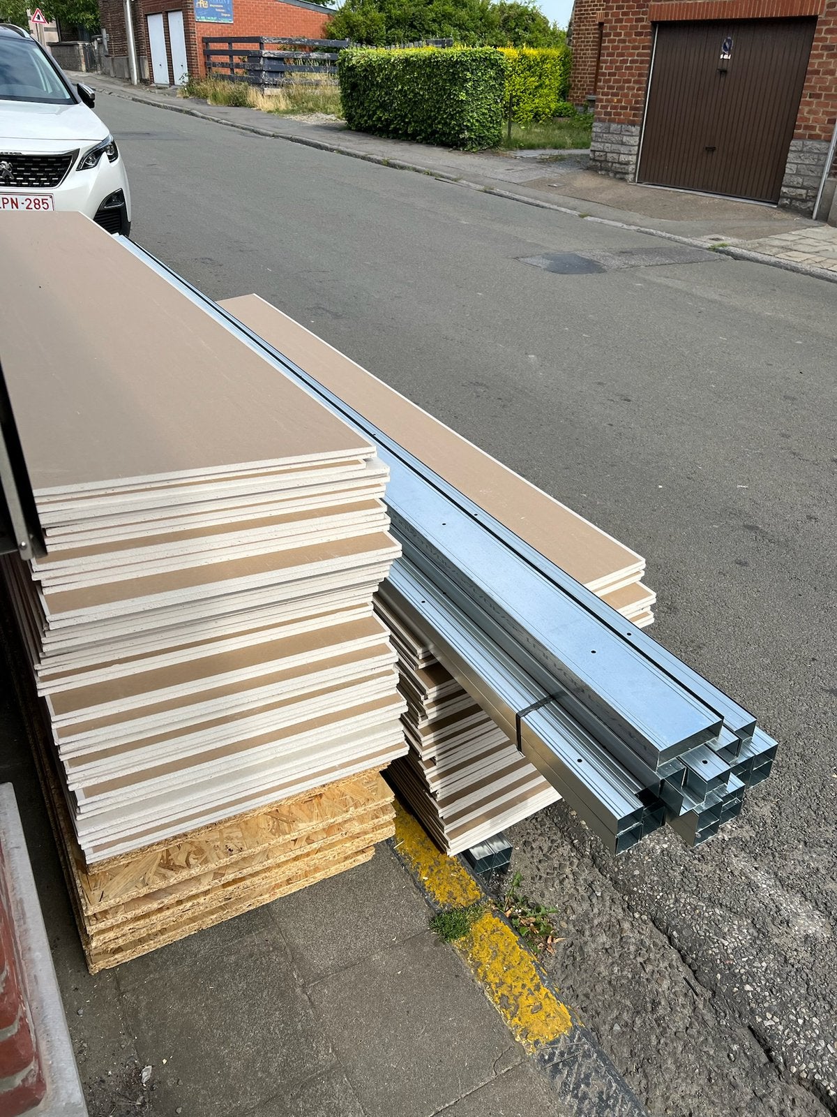 Pose de cloisons parquet peinture, isolation de vos combles, Bricolage & Construction, Plaques & Panneaux, Comme neuf, Enlèvement