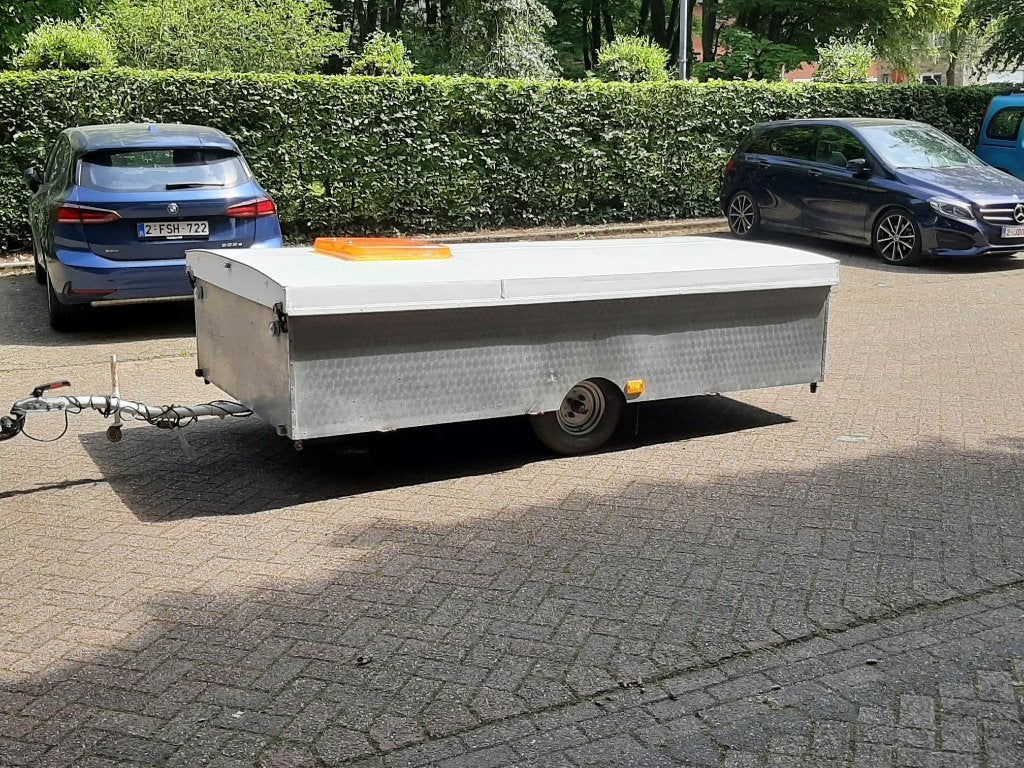 Vintage zelfbouw caravan – lichtgewicht en uniek, Caravanes & Camping, Caravanes pliantes, Présent, Enlèvement, Multicolore, Jusqu'à 4