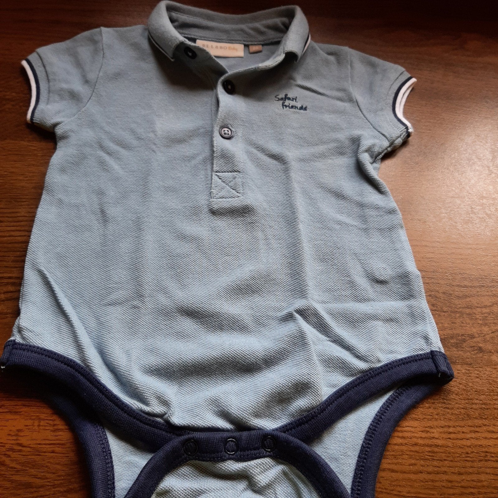 Poloshirt met broekje eraan zoals rompertje., Kinderen en Baby's, Babykleding | Maat 68, Ophalen, Broekje