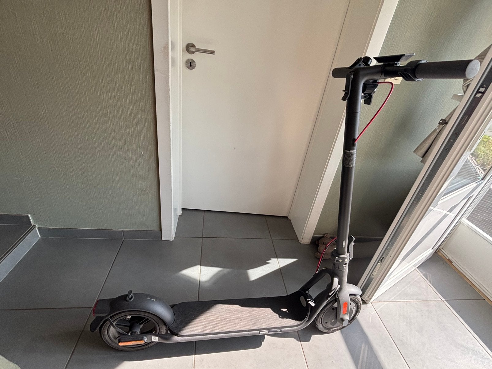 Elektrische step, Fietsen en Brommers, Steps, Ophalen, Zo goed als nieuw