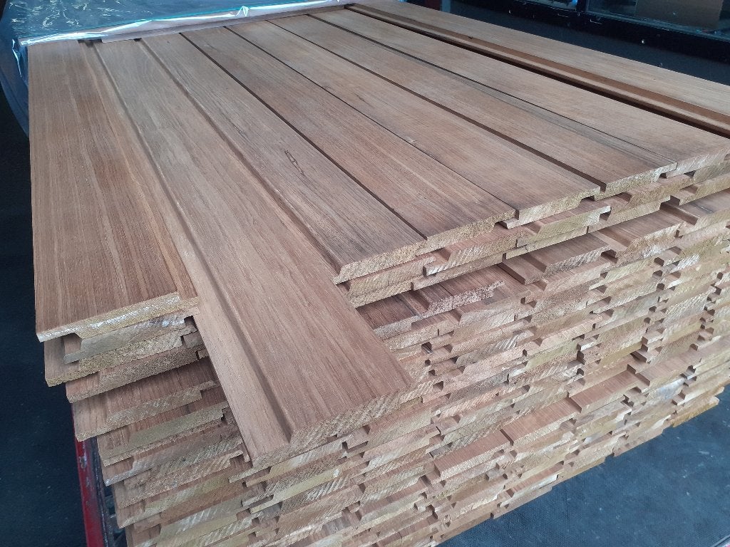 Thermo Fraké gevelbekleding 18x120x2150mm en 4250mm, Tuin en Terras, Palen, Balken en Planken, Nieuw, Planken, 250 cm of meer