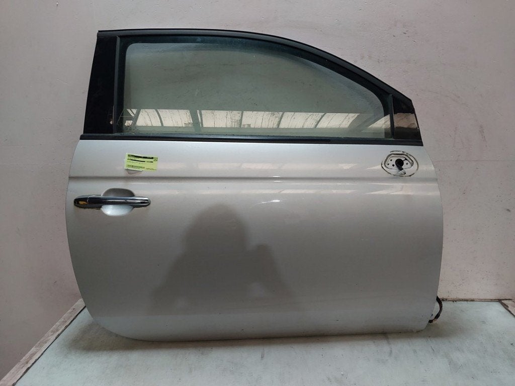 PORTE DROITE Fiat 500 (312) (|52011898|51779919|52136362|), Autos : Pièces & Accessoires, FCA Germany GmbH, IPC D1-09 Bahnhofsplatz
65423  Rüsselsheim am Main, DE