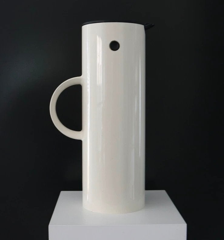 Vintage EM77 Stelton kan ontworpen door Erik Magnussen, Antiquités & Art, Art | Objets design, Enlèvement ou Envoi, Beige, Plastique