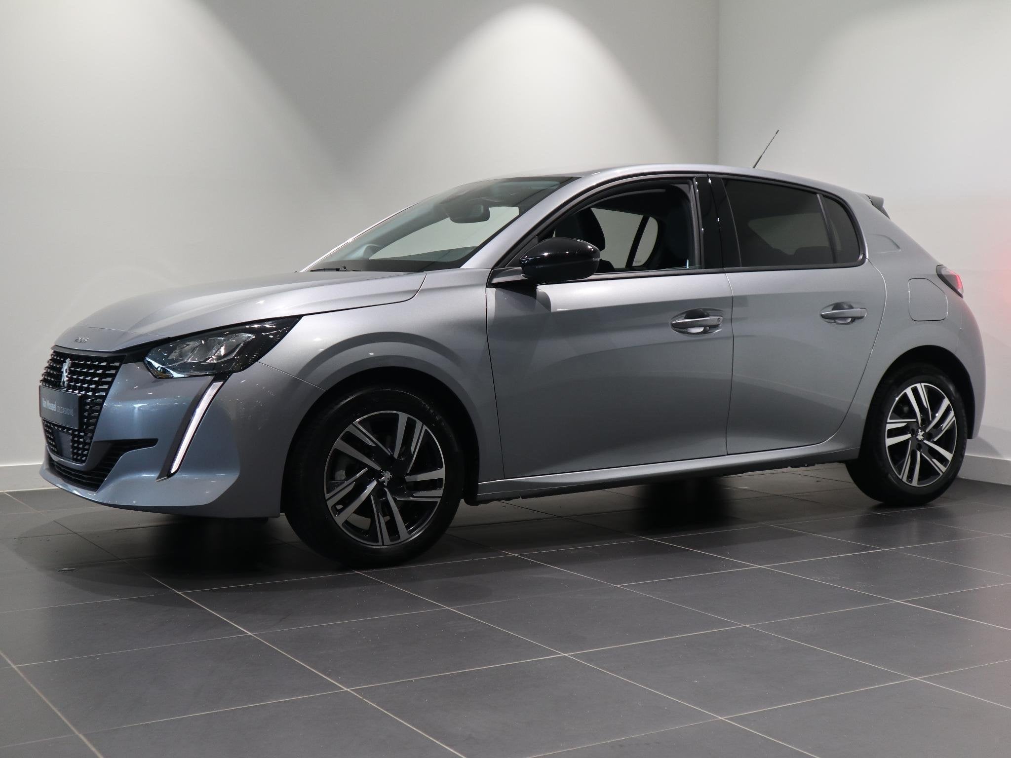 Peugeot 208 1.2 PureTech 100 MAN6 S&S Allure, Auto's, Voorwielaandrijving, Stof, Gebruikt, 1165 kg