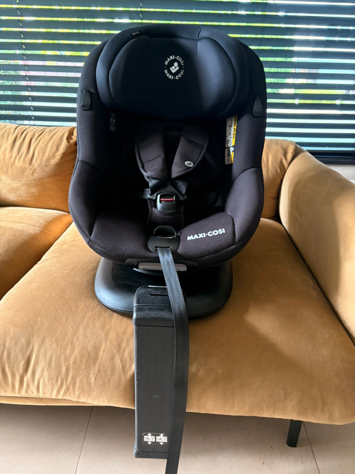 Maxi-Cosi Mica Up i-Size autostoel, Kinderen en Baby's, Autostoeltjes, Ophalen, Verstelbare rugleuning, 9 t/m 18 kg, Zo goed als nieuw