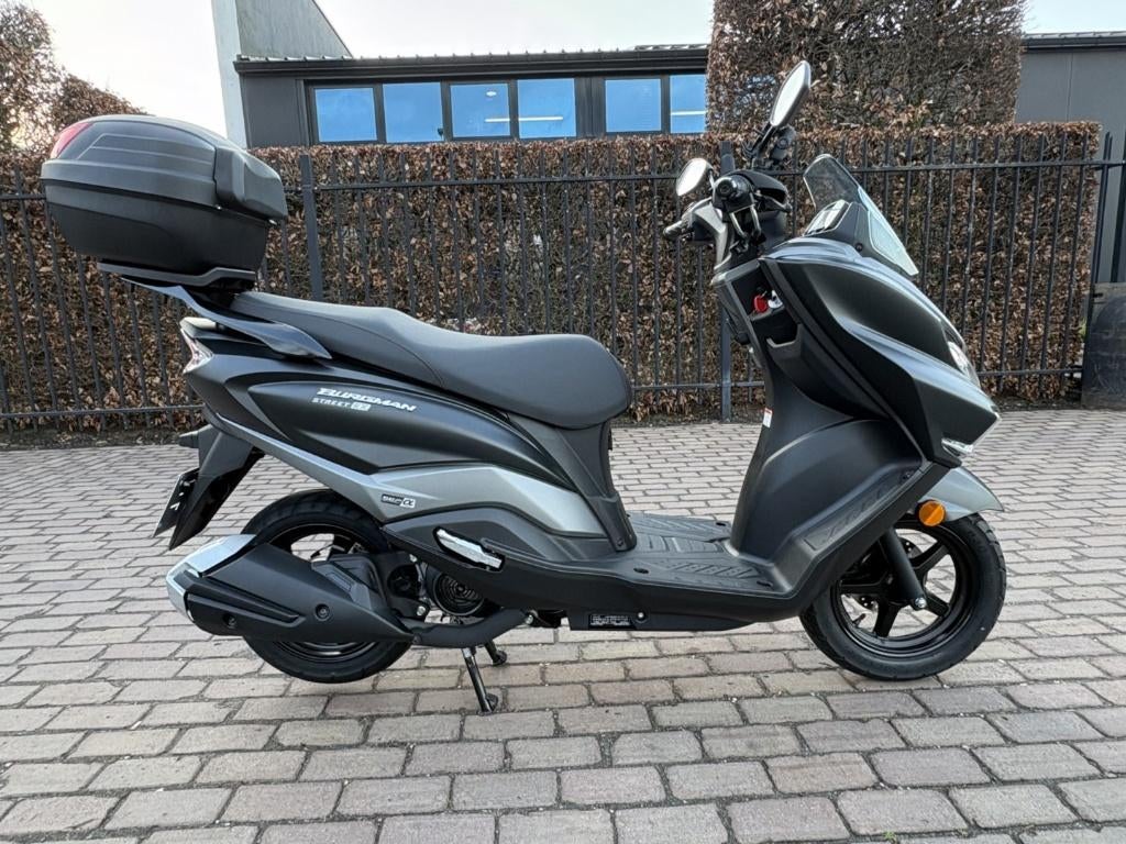 Suzuki Burgman 125, Motoren, Motoren | Suzuki, Scooter, Bedrijf, 125 cc, 11 kW of minder