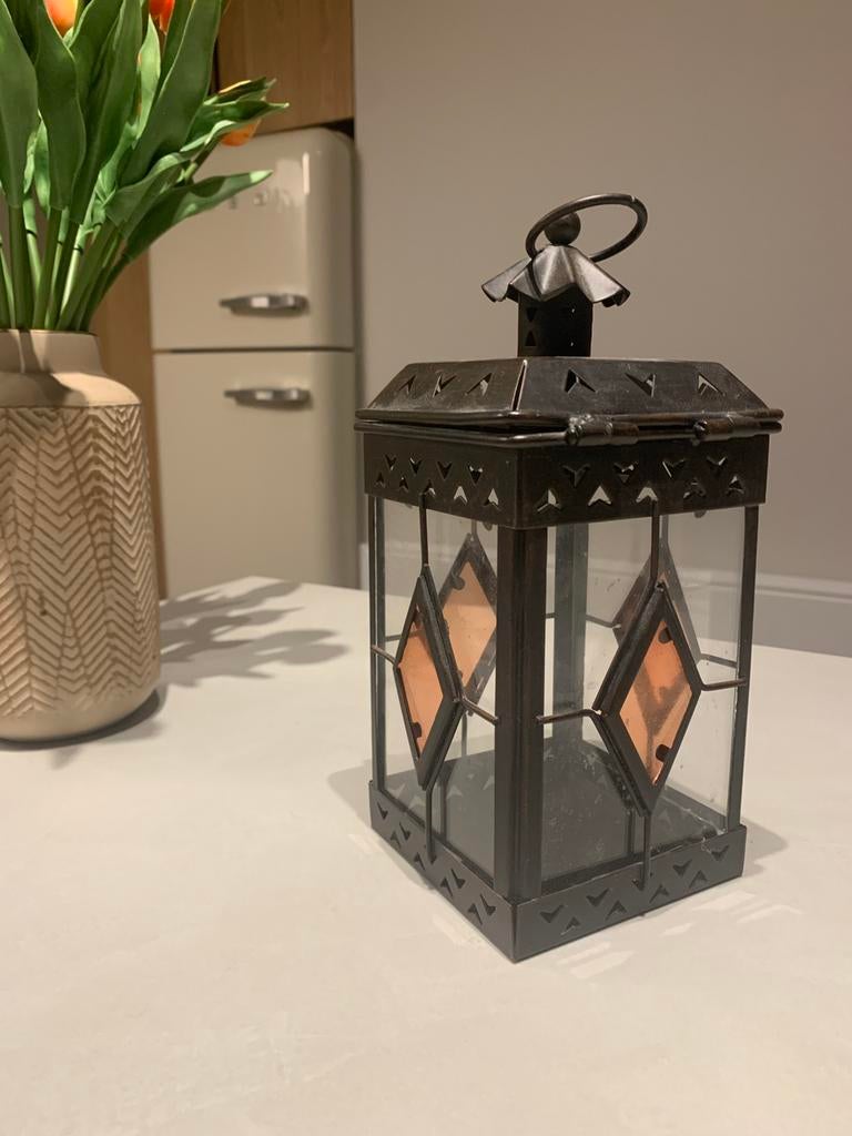 Vintage lantaarn - type glas in lood raampjes  Kaarsen, Antiek en Kunst, Ophalen of Verzenden, Glas