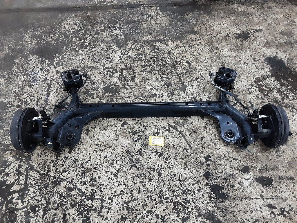 ACHTERAS Ford EcoSport (JK8) (01-2013/04-2015), Auto-onderdelen, Remmen en Aandrijving, Ford, Gebruikt