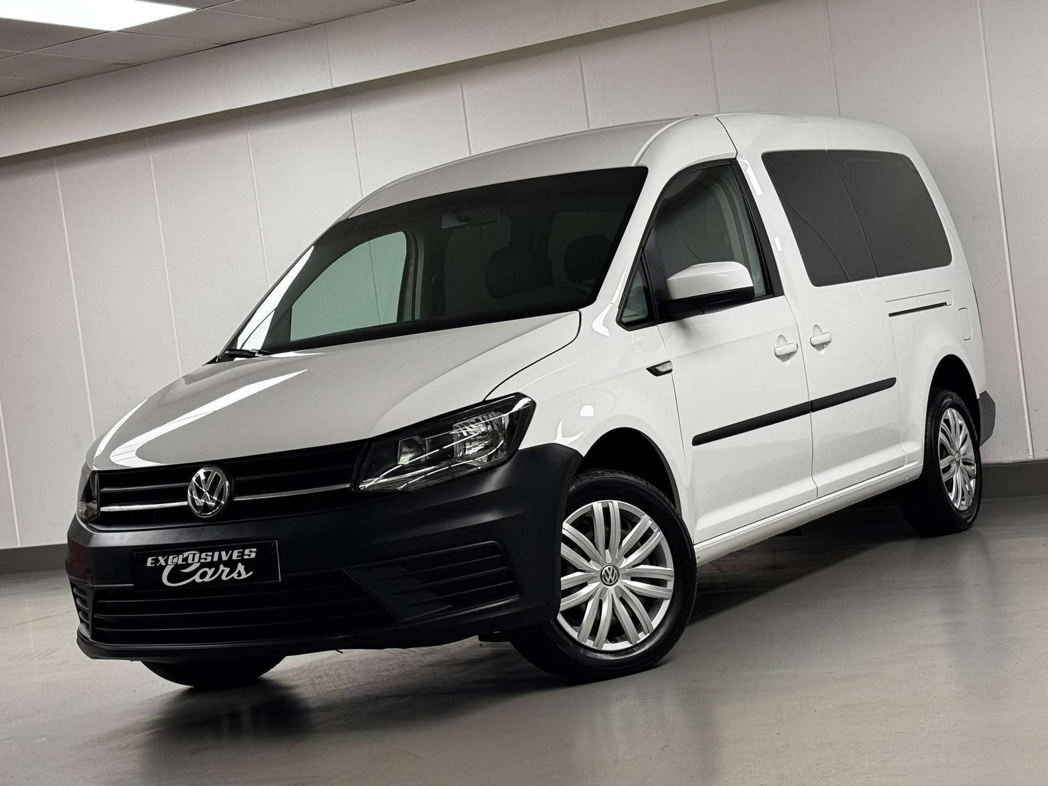 Volkswagen Caddy 2.0 TDI 102 CV / 7 PLACES / GPS / CUIR / TV, Autos, Cuir, Achat, Entreprise, 5 portes