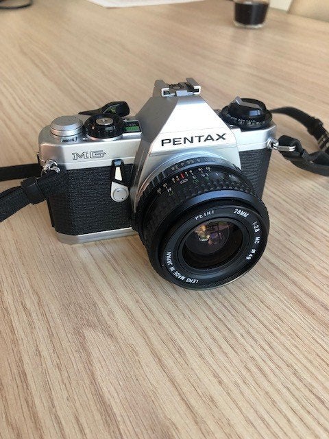 Asahi Pentax: MG, MV et ME, TV, Hi-fi & Vidéo, Appareils photo analogiques, Enlèvement ou Envoi, Comme neuf, Reflex miroir, Pentax