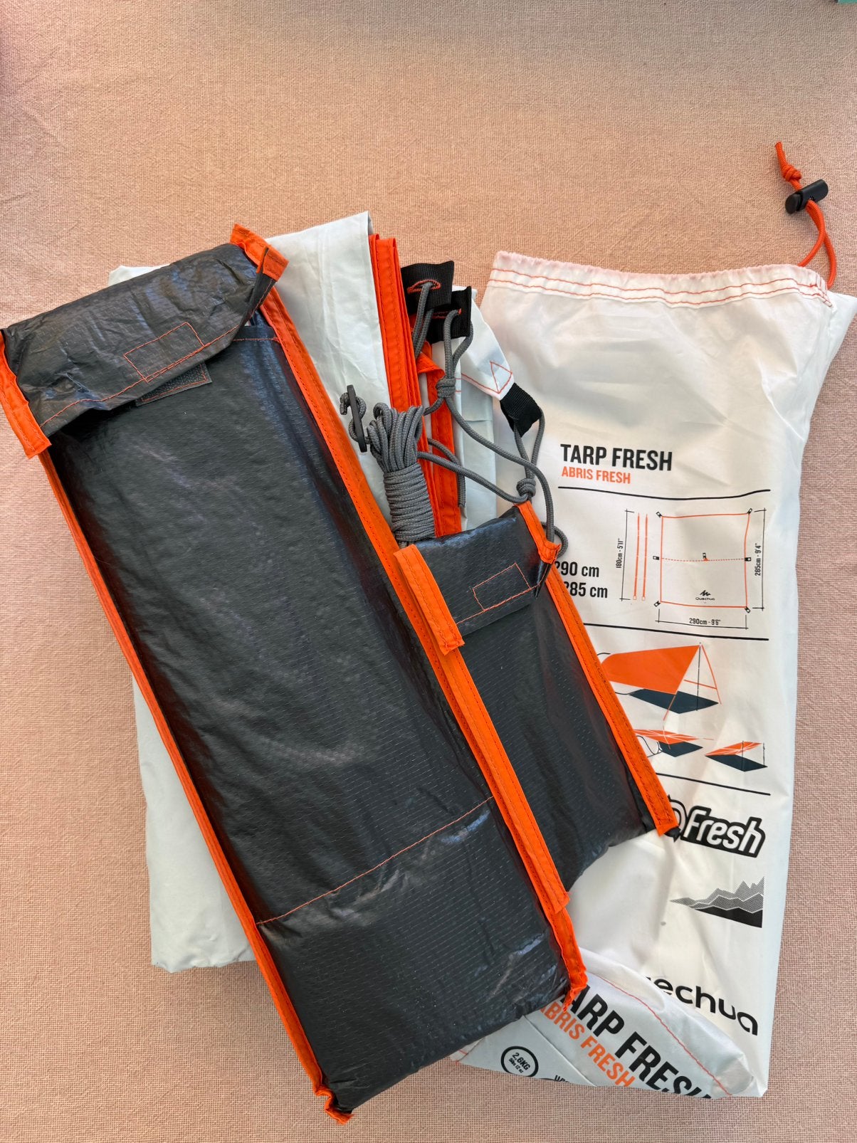 Quechua witte tarp fresh SPF 50+, Caravans en Kamperen, Ophalen, Zo goed als nieuw