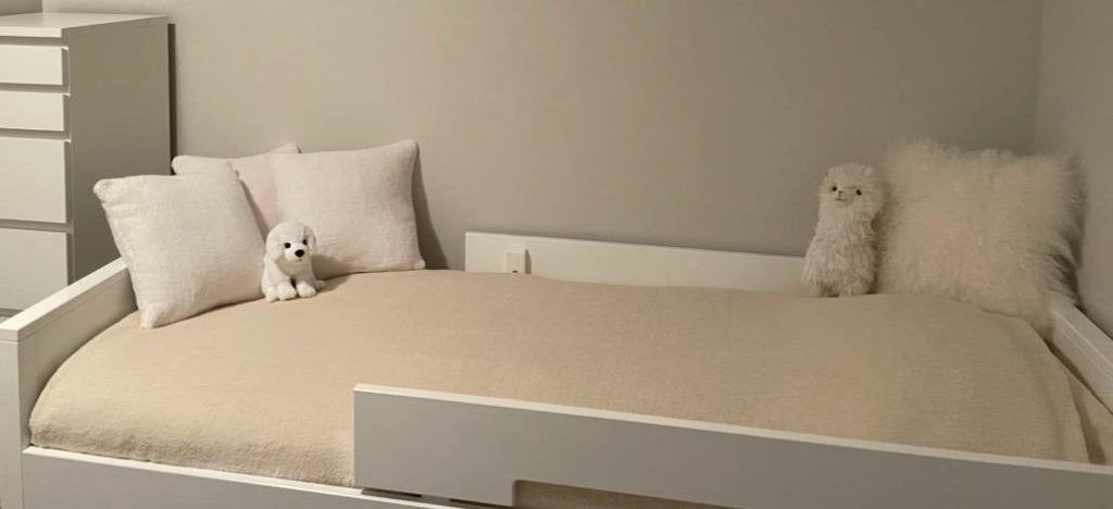 Mooi Bopita 1persoonsbed in sterk beuken, Enfants & Bébés, Chambre d'enfant | Lits, Comme neuf, 180 cm ou plus, 85 à 100 cm, Sommier à lattes