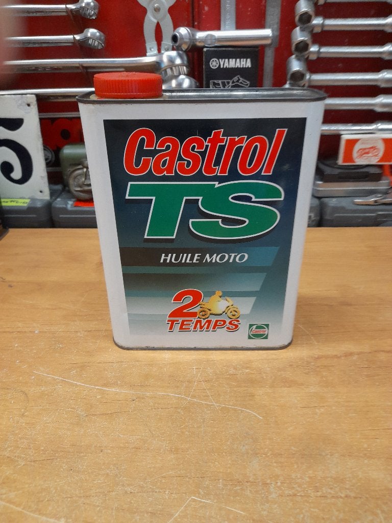 ancien bidon huile vide castrol ts 2 t moto 2 temps, Collections, Marques & Objets publicitaires, Utilisé, Autres types, Envoi