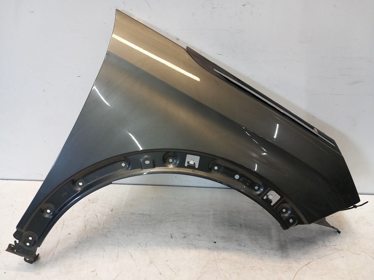 Spatbord rechts voor Peugeot 3008, Onderdelen@venauto.nl, Van der Ven Autorecycling B.V., Ettenseweg 76, 4706 PB Roosendaal, The Netherlands