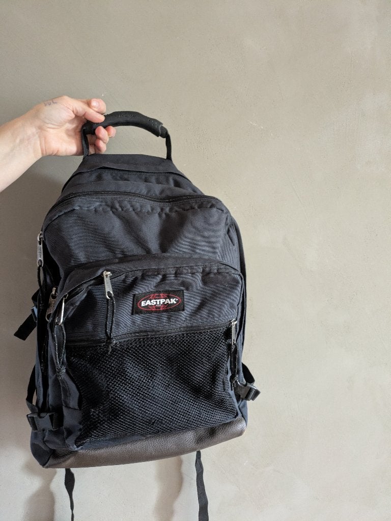 Eastpak : prima schooltas groot model, Handtassen en Accessoires, Tassen | Rugtassen, Ophalen, 40 cm of meer, Gebruikt, 30 tot 45 cm