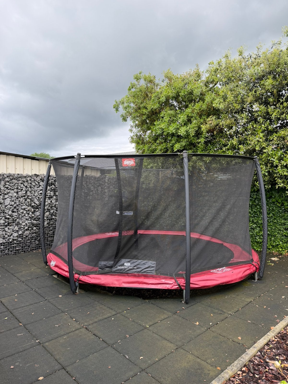 Trampoline berg, Ophalen, Zo goed als nieuw