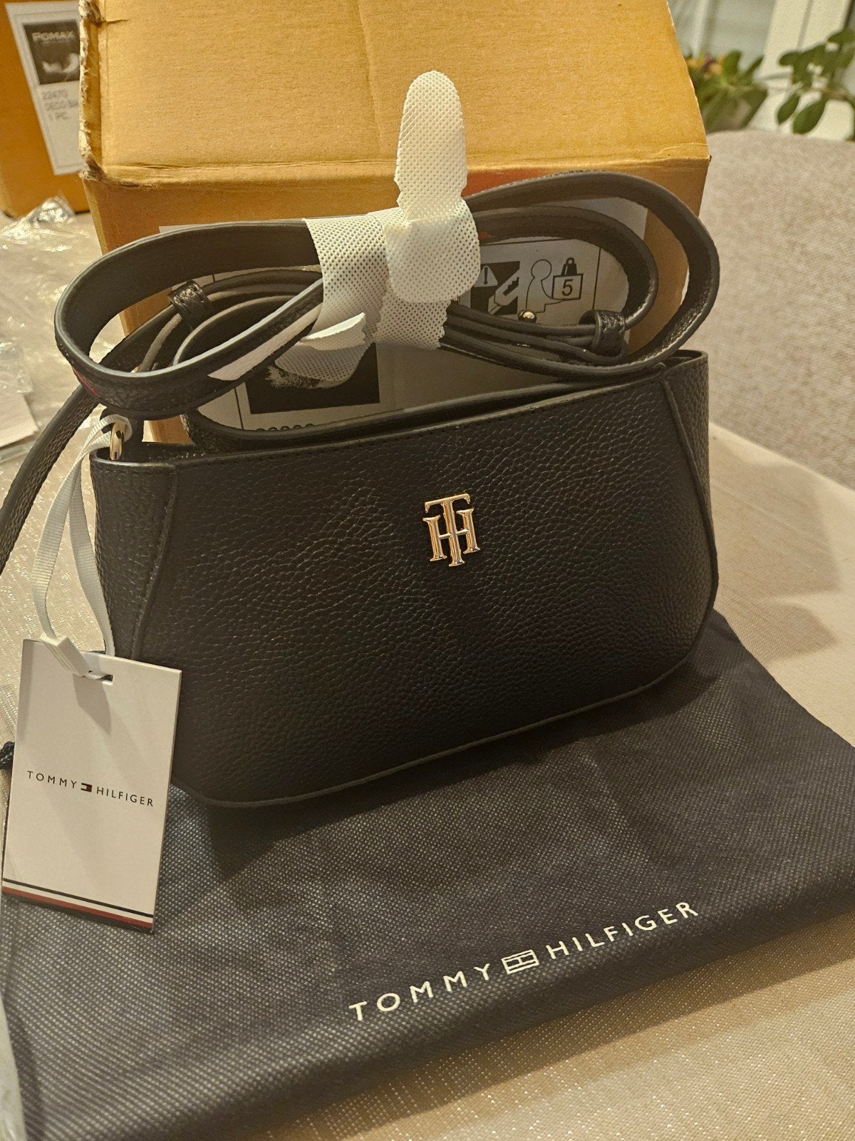 Tommy Hilfiger splinternieuwe schoudertas, Ophalen of Verzenden