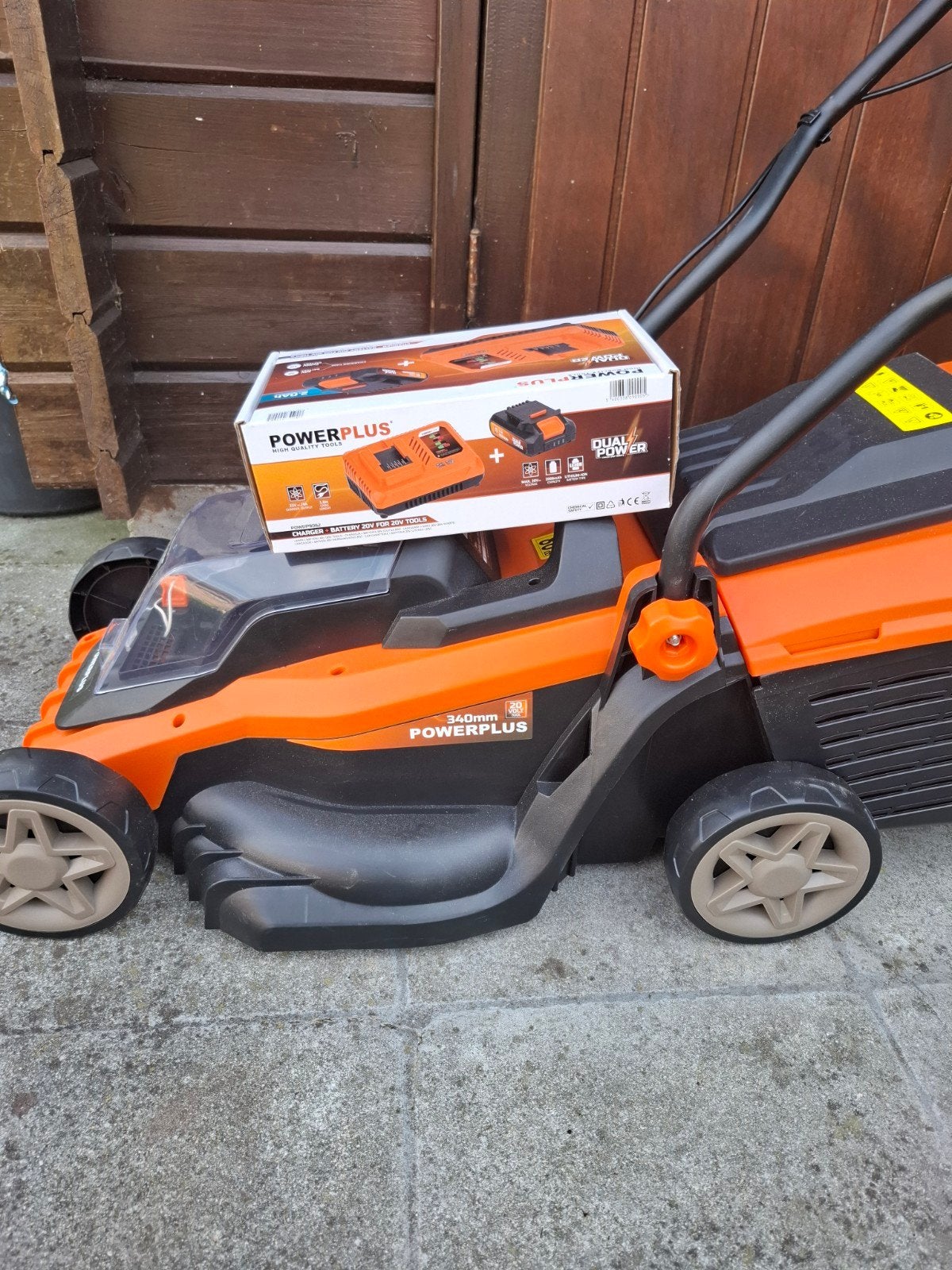powerplus dual power nieuw, Neuf, Enlèvement ou Envoi, Tondeuses à gazon sur batterie, 30 à 39 cm
