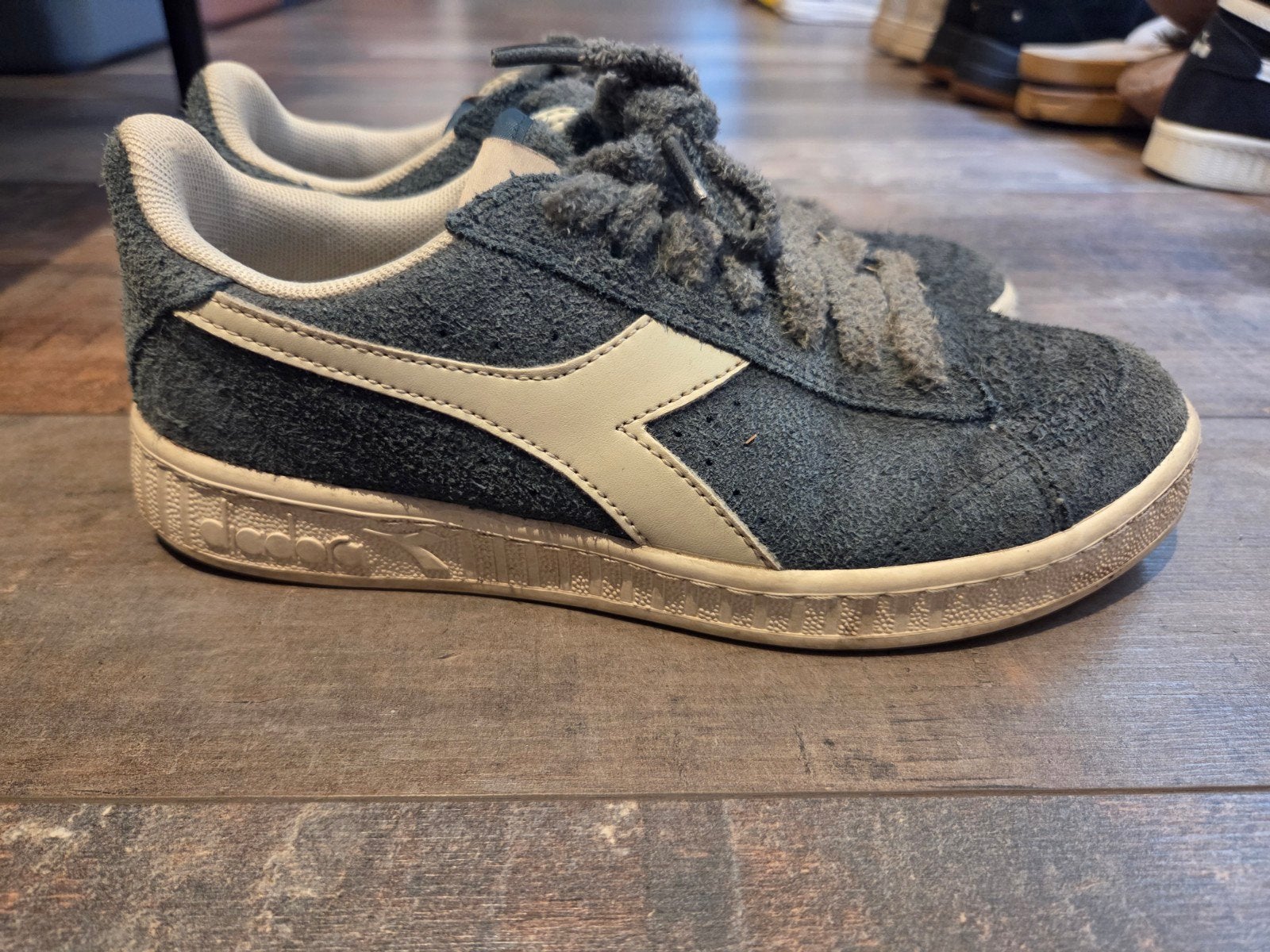 Diadora schoenen maat 36, Ophalen