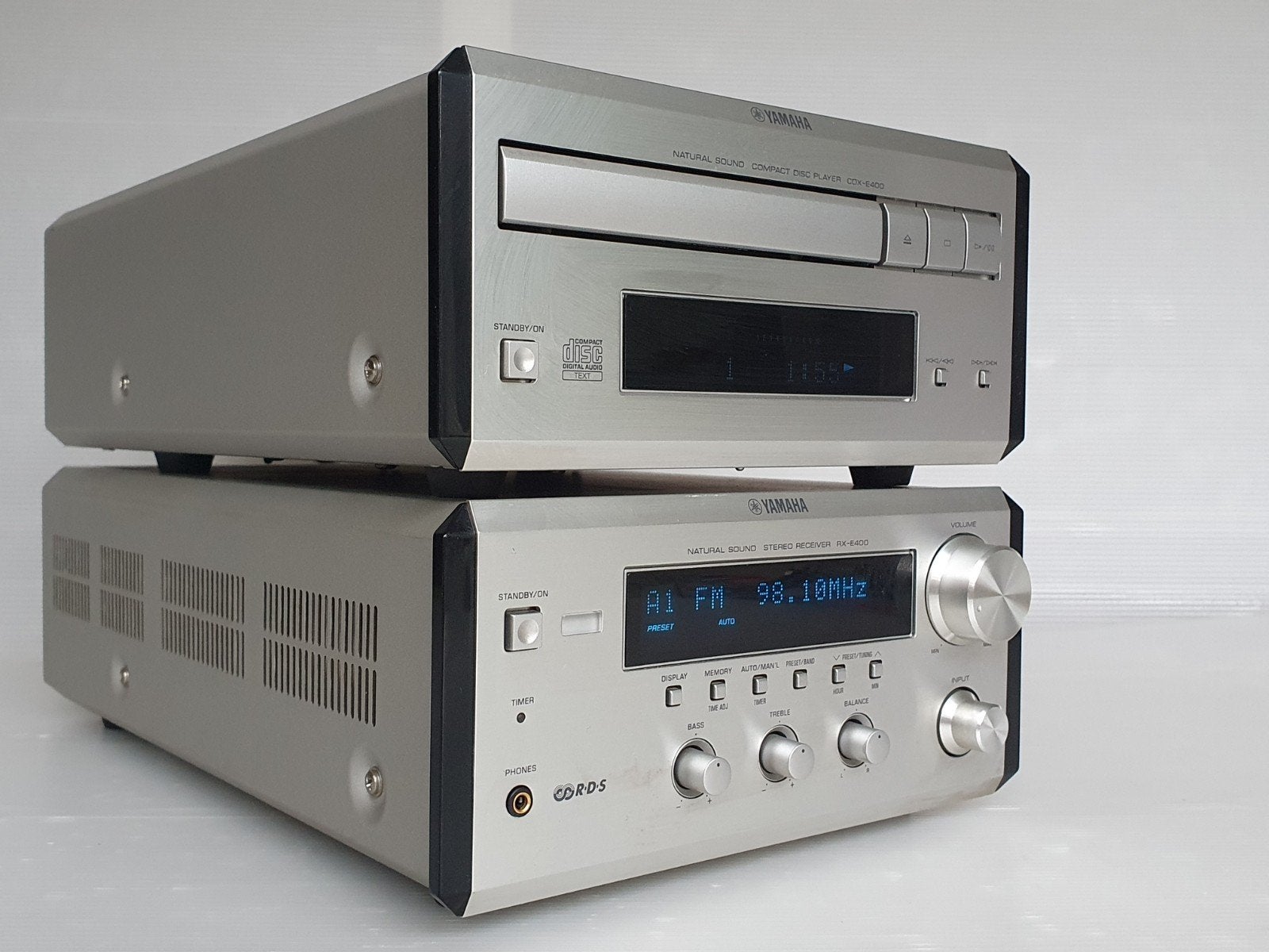 Stéréo haut de gamme Yamaha
manuel de haute qualité, terminé, TV, Hi-fi & Vidéo, Enlèvement, Comme neuf, Lecteur CD