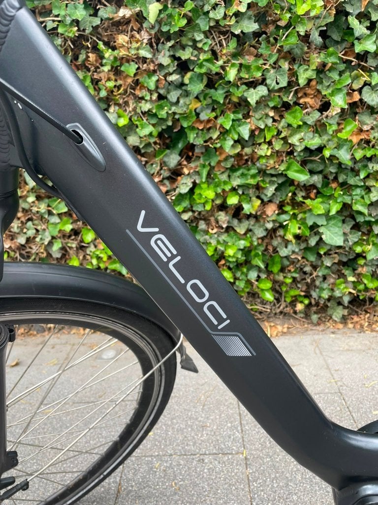 Elektrische damesfiets Veloci – Goed onderhouden, weinig km, Fietsen en Brommers, Gebruikt, Versnellingen, Trommelrem, Ophalen
