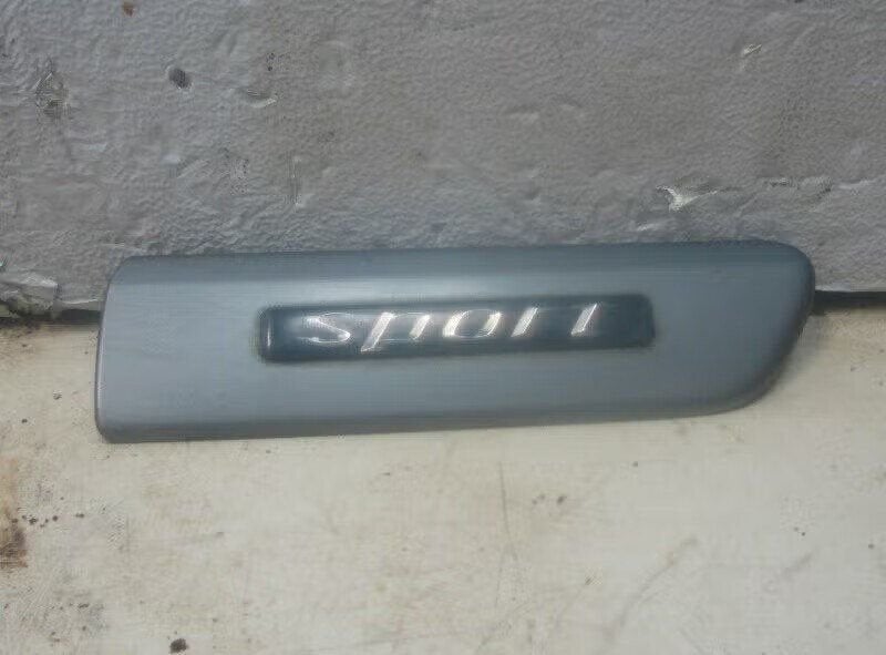 SIERLIJST SPATBORD RECHTS VOOR CLK (C208) (a-208-690-02-62), Mercedes-Benz AG, Enlèvement ou Envoi, Utilisé, Dialog.mb@mercedes-benz.com