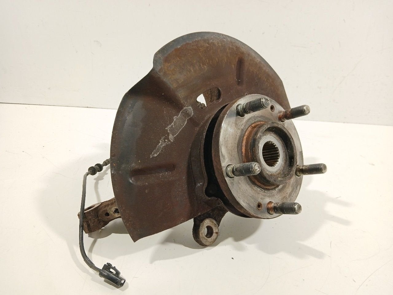 Wielnaaf links voor Hyundai iX 35, Onderdelen@venauto.nl, Van der Ven Autorecycling B.V., Gebruikt, Ettenseweg 76, 4706 PB Roosendaal, The Netherlands